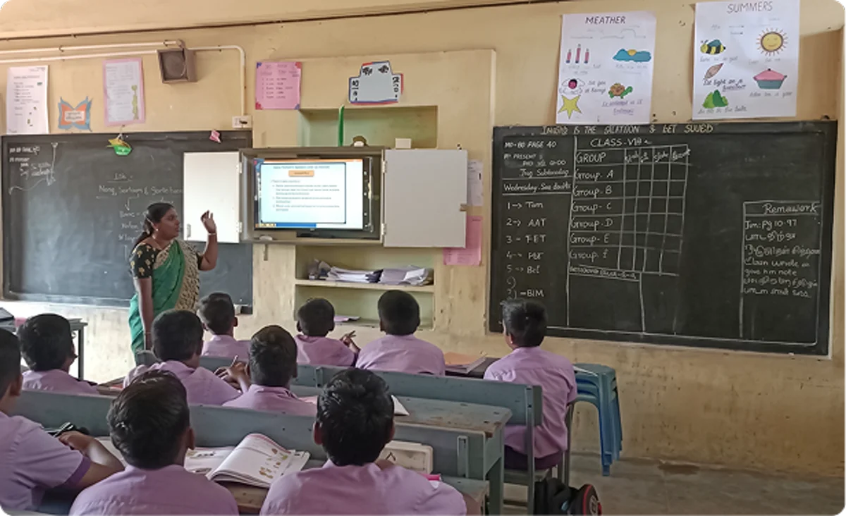 School management tracking student progress manually before adopting Maazter School LMS solutions